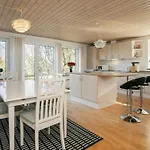 8 Person In Thyholm-by Traum Thyholm
